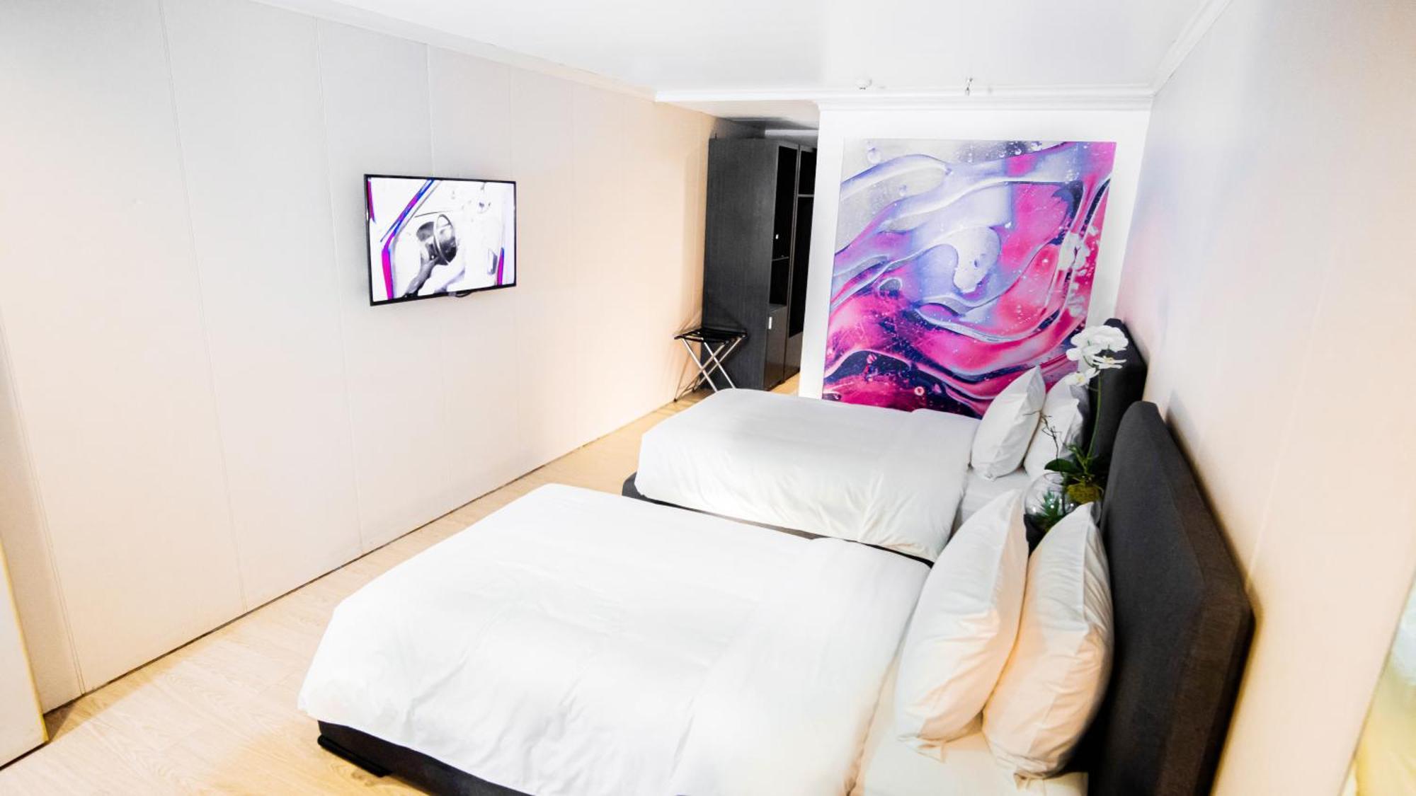 Green Sun Hotel Makati City Екстериор снимка